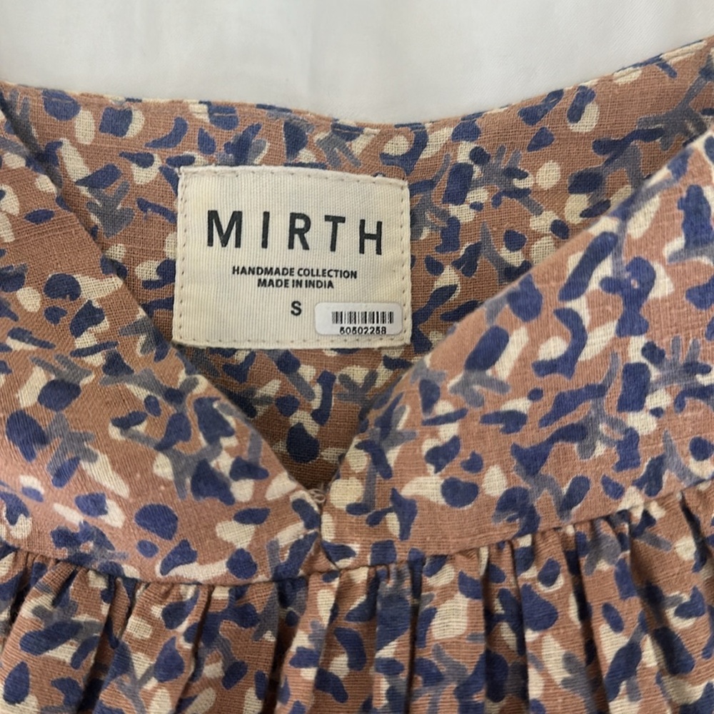 Mirth Belem Dress in Costal Coral - Picture 14 of 14
